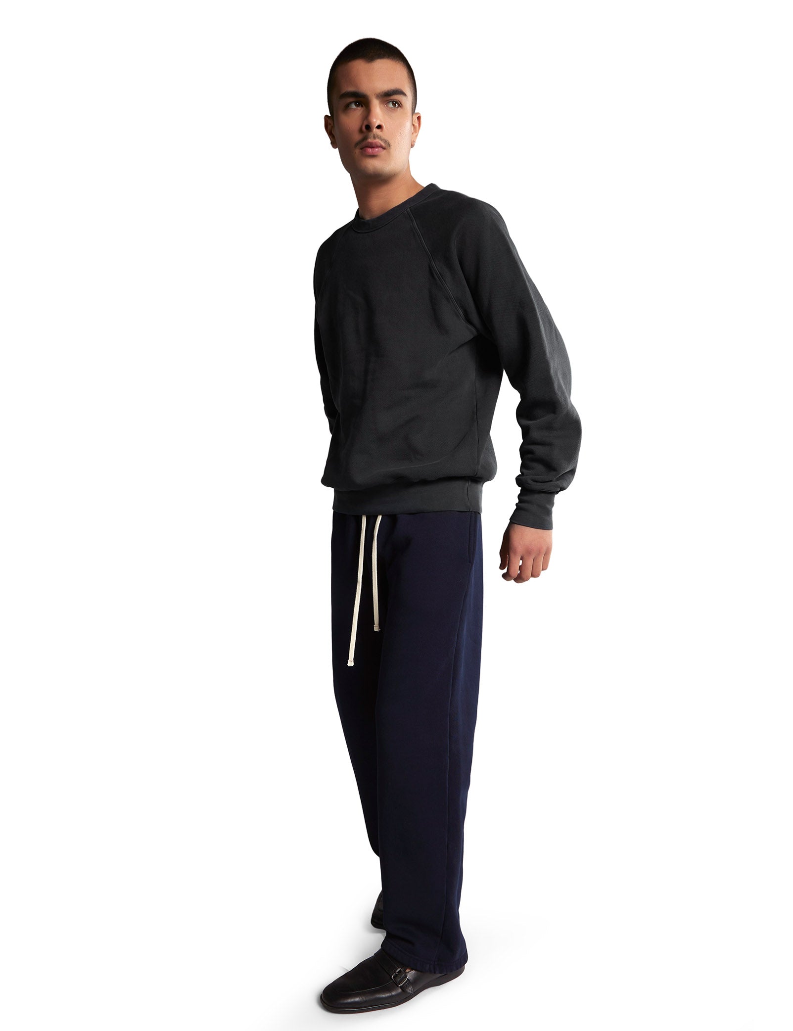 Heavyweight Binded Neck Raglan