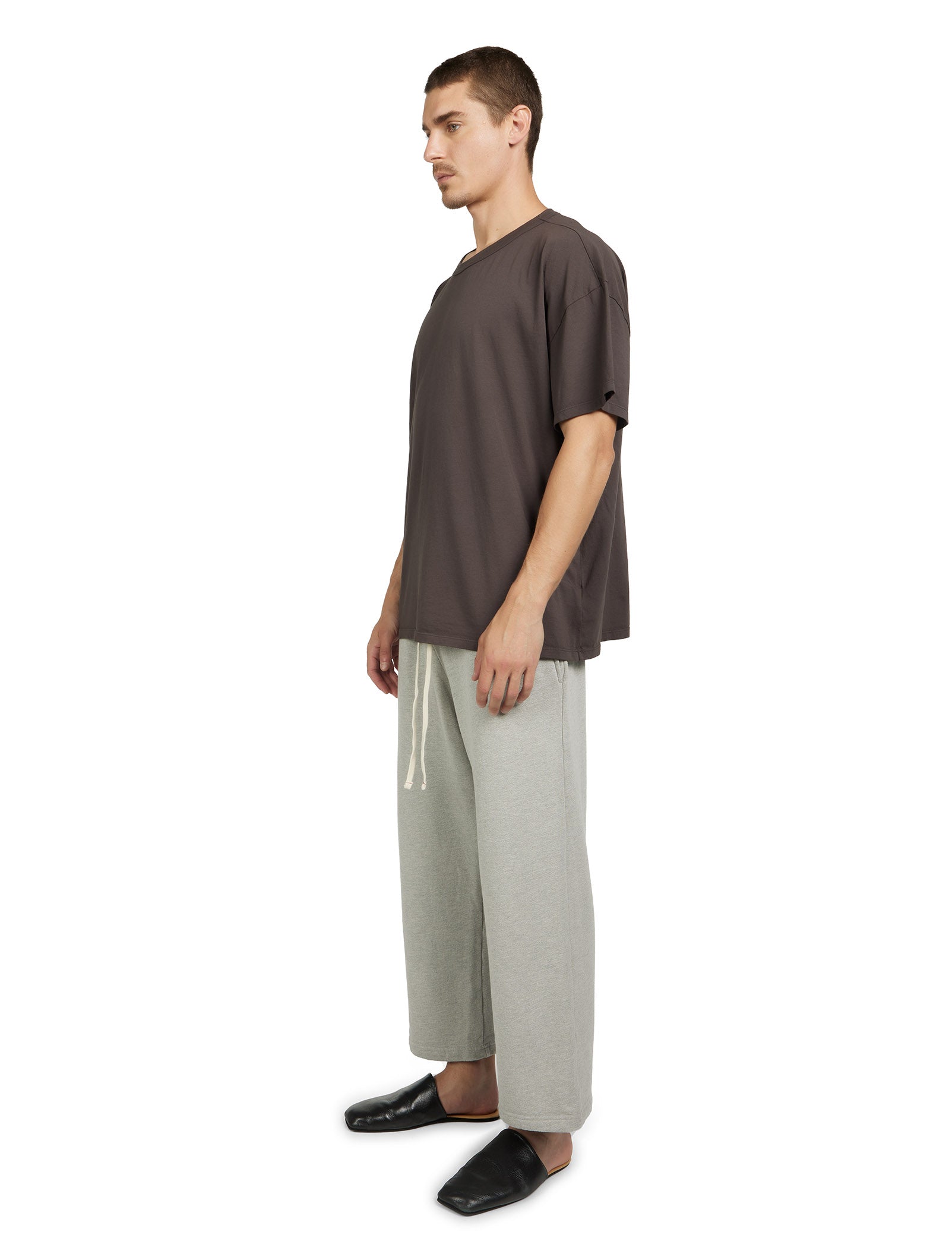 Lightweight Binded Neck Oversized Tee