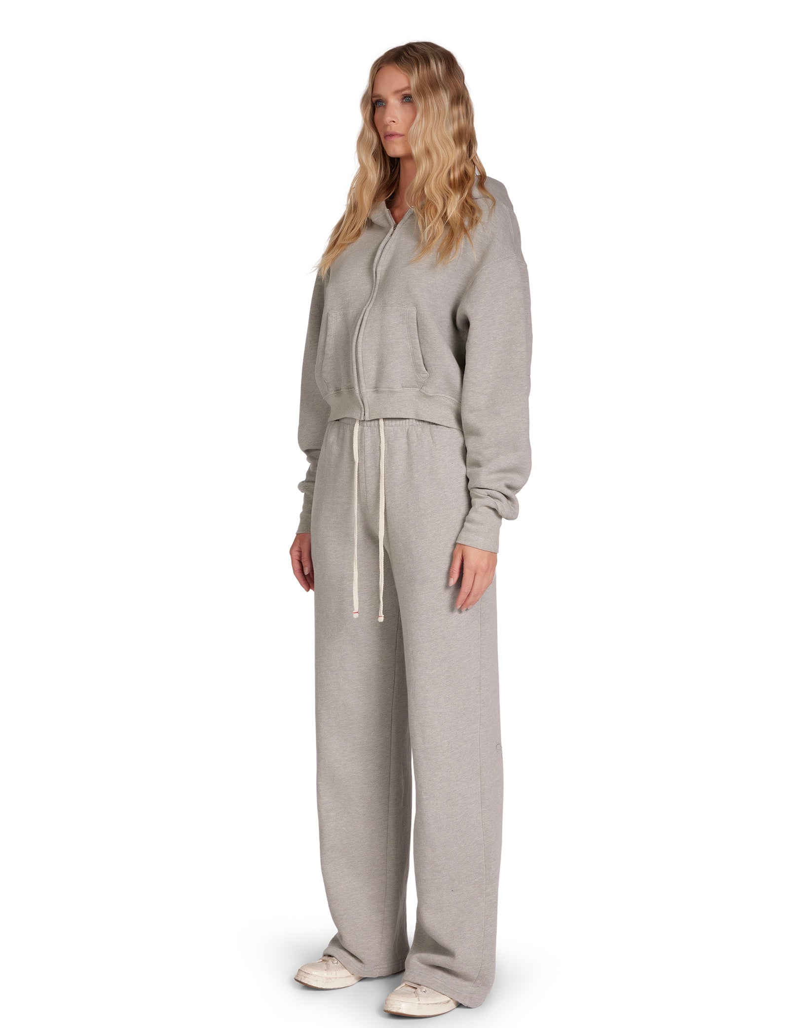 Zendaya Crop Zip Hoodie – L E S T I E N