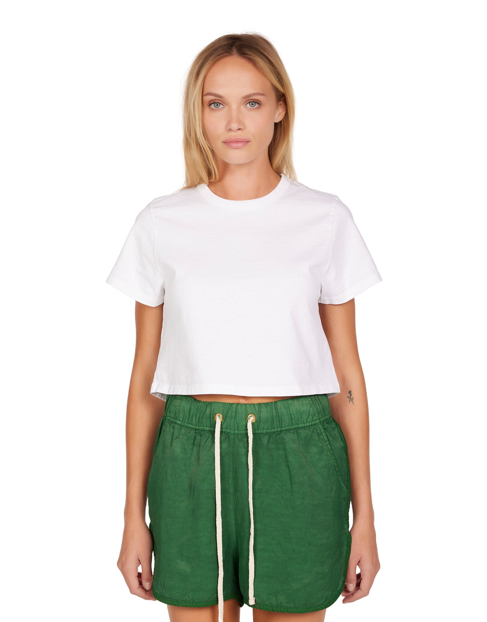 プラダ CROPPED JERSEY TEE Tシャツ XS S2121Y98 プラダ CROPPED JERSEY TEE Tシャツ XS S2121Y98 【公式通販】