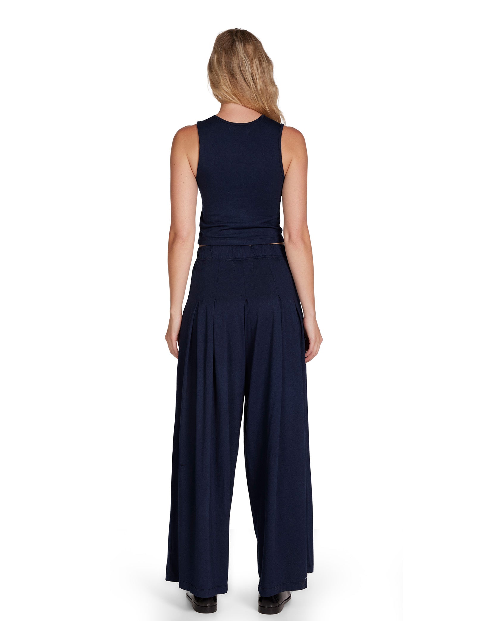 Julia Pleated Palazzo Pant – L E S T I E N