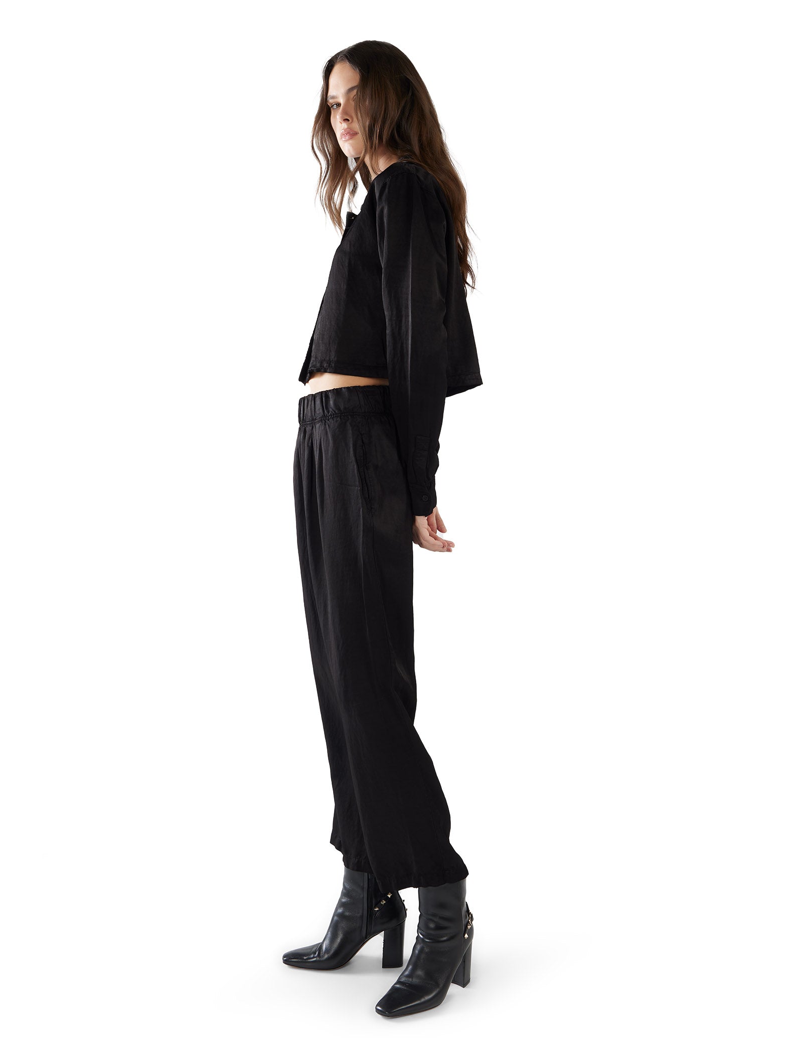 Iris Button Up