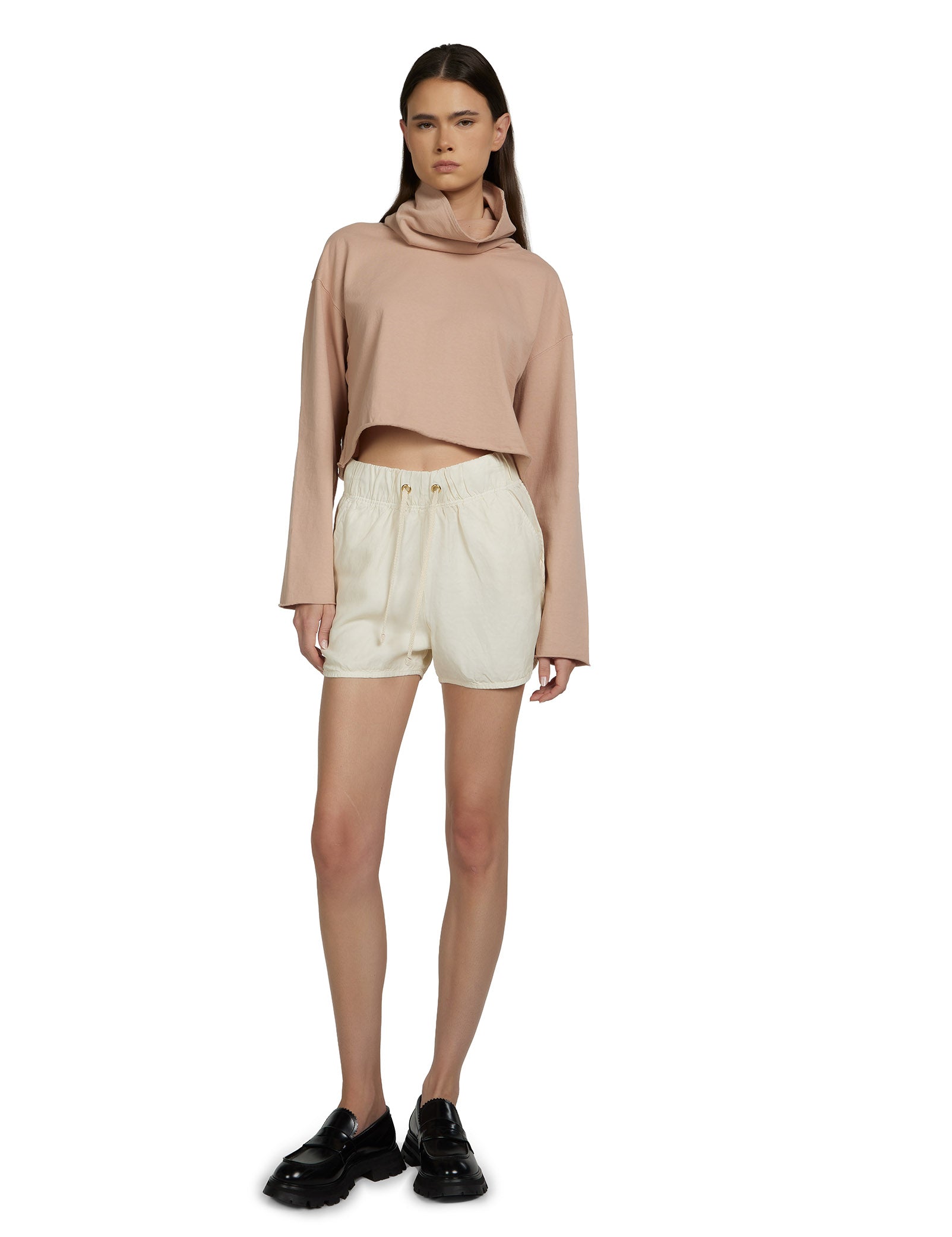 Serena Scallop Short