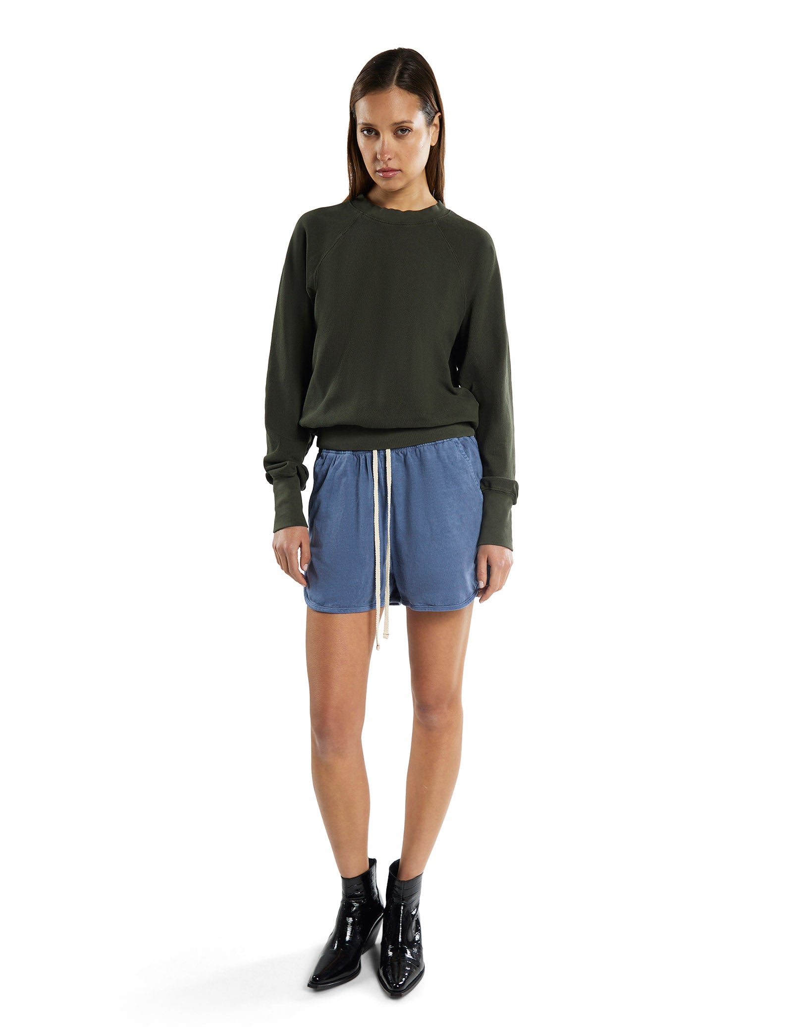 Linda Classic Raglan