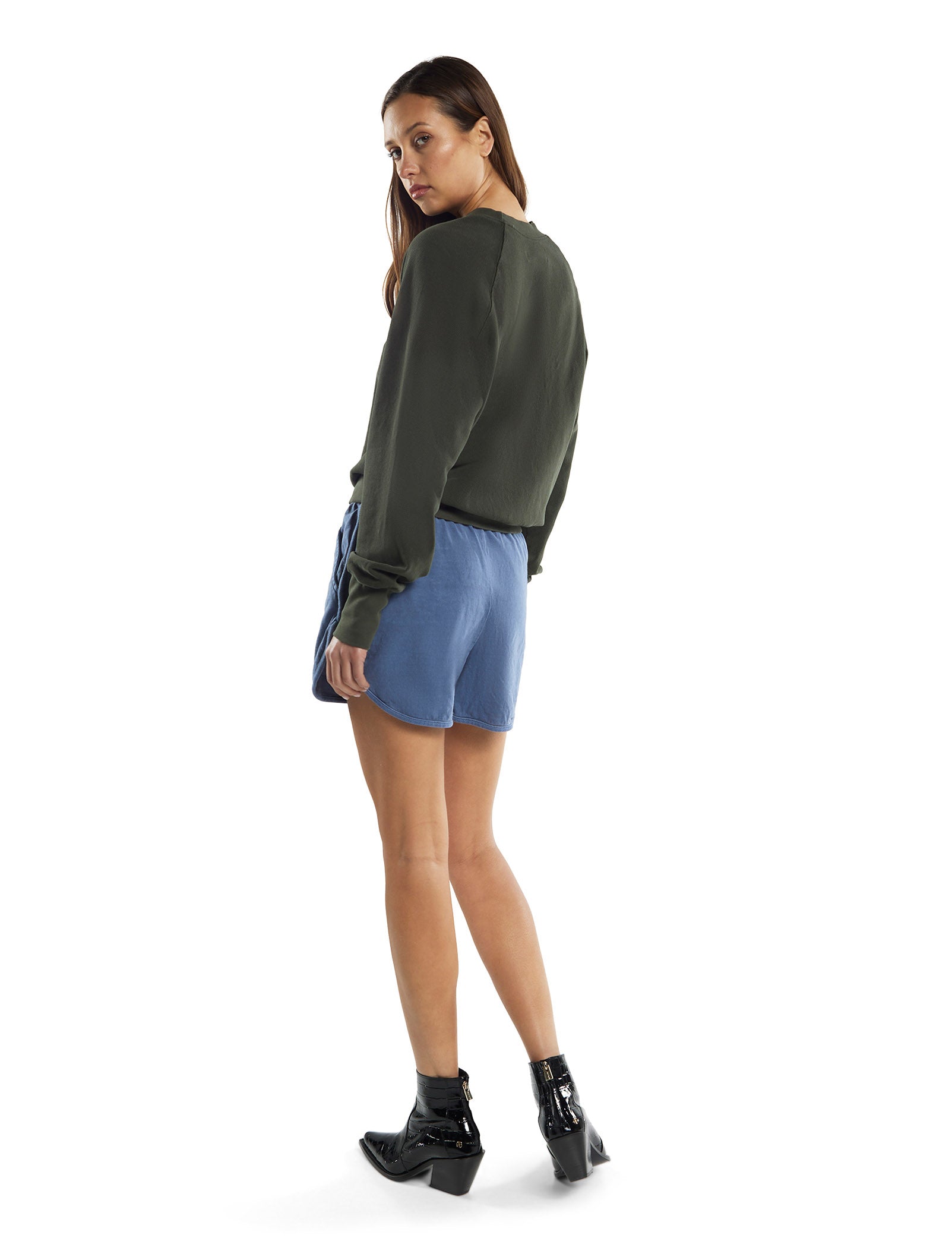 Linda Classic Raglan