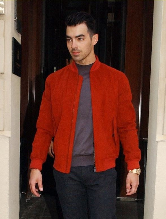 Joe Jonas wearing lestien